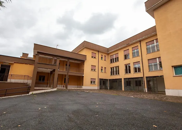 Hostel Ah *
