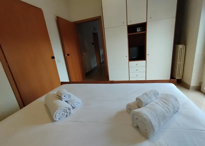 Ah Hostel *