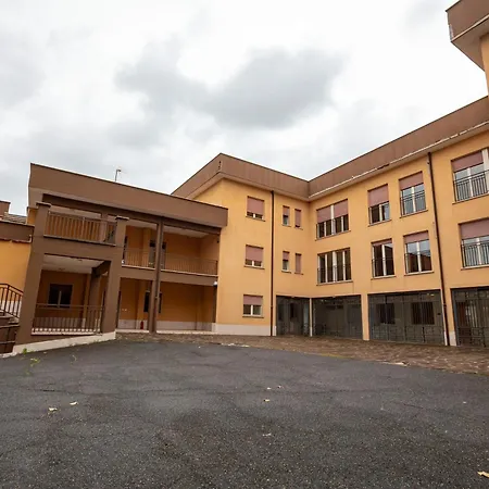 Hostel Ah *