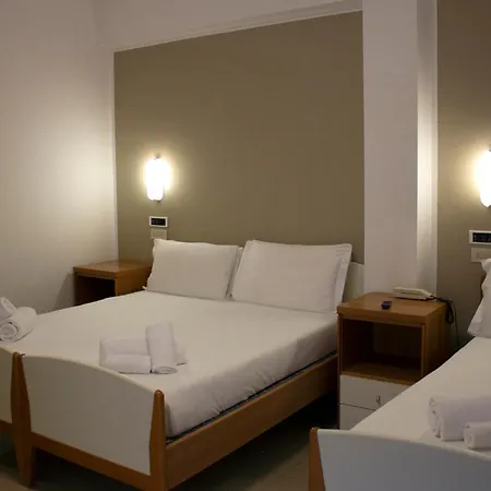 Ah Hostel *