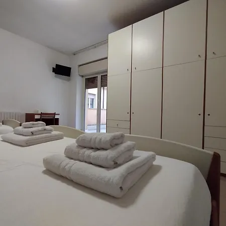 Hostel Ah