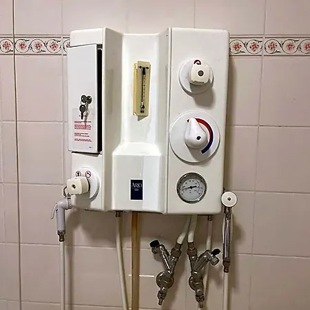 Хостел Ah *