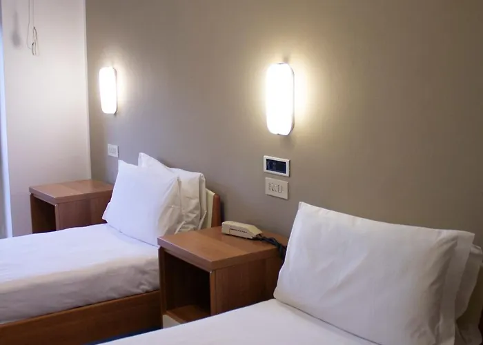 Ah Hostal